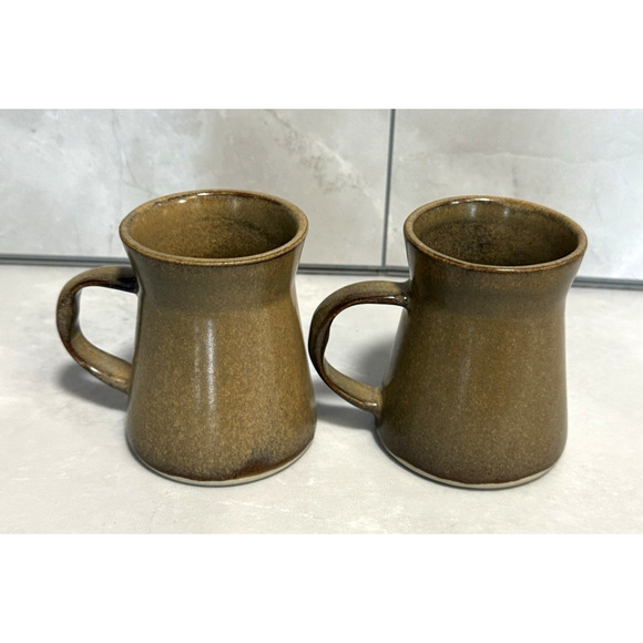 2 Vintage 1950s Bennington Potters VT David Gil #1300 Brown Tan 3.75" Mugs - Picture 4 of 8